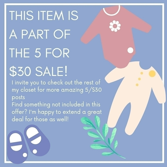 5/$30 GAP Reversible Cotton Hooded Striped Jacket + 2 CARTERS Onesie Bod… - Picture 6 of 6